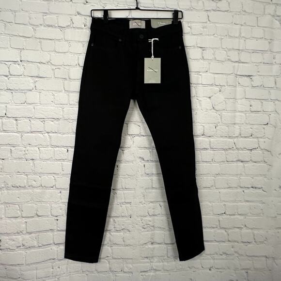 EVERLANE - The Mid-Rise Skinny Jean in Mid Black - Picture 2 of 5